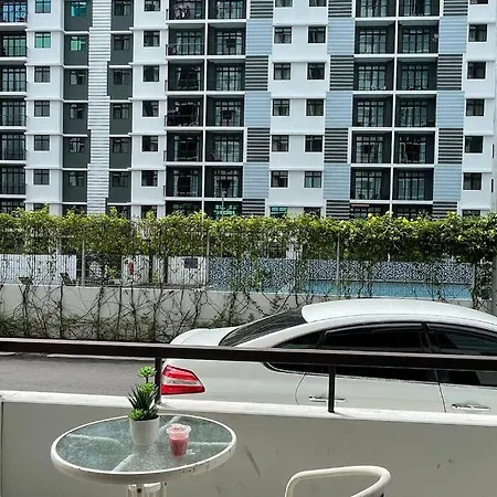 The Poolfront Homestay Desaru Bandar Penawar Exterior photo